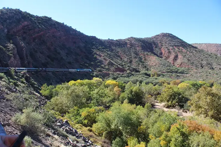 Weather Clarkdale Arizona Train in Spring