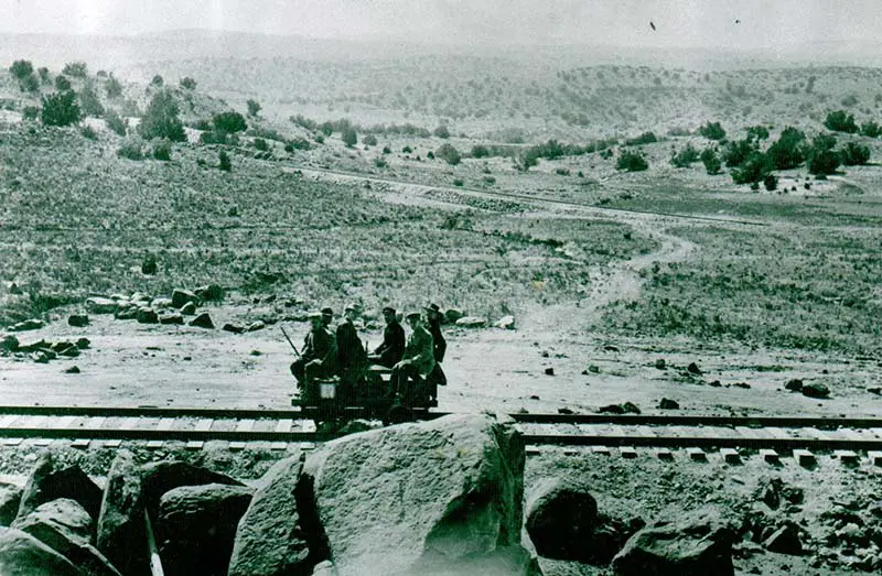 Building Through the Verde Canyon Men on Putt Putt History Building Through the Verde Canyon Men on Putt Putt History