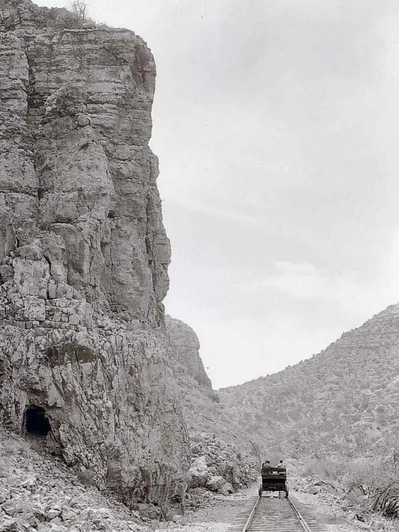 Building Through the Verde Canyon Vehicle on Tracks 1915 Building Through the Verde Canyon Vehicle on Tracks 1915
